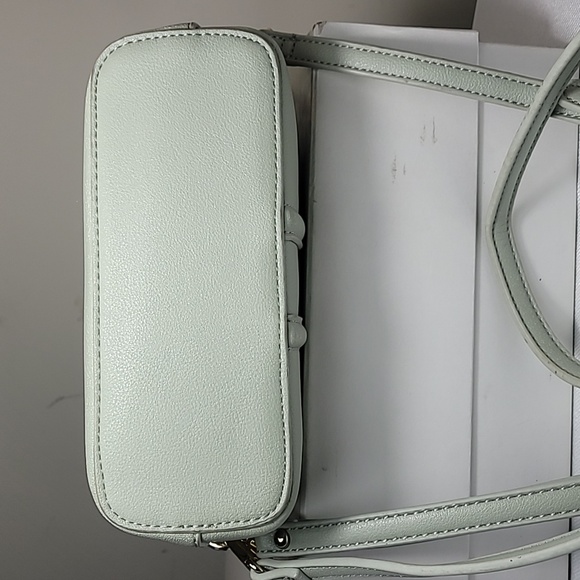 Sole/Society  soft sage green leather crossbody bag NWOT - Picture 3 of 4